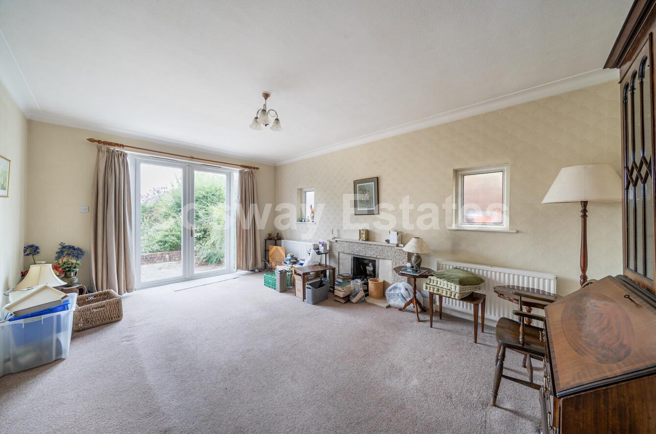 Parkside, Mill Hill, NW7, London